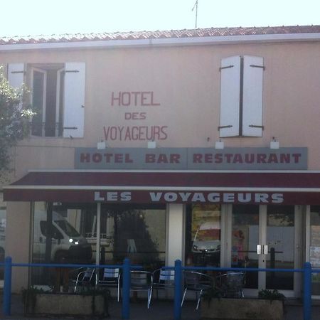 Les Voyageurs Hotel Vaire Exterior photo